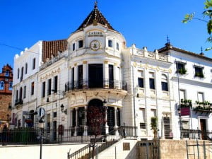 Casino-Arias-Montano-de-Aracena-300x225