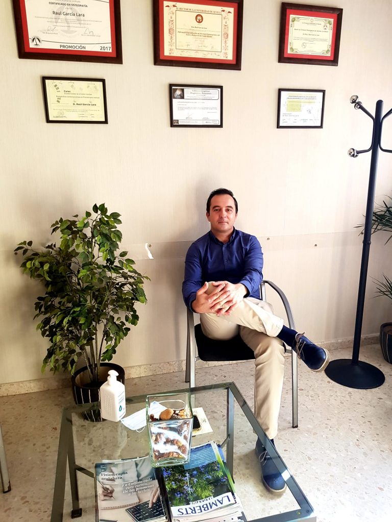 Clínica de Fisioterapia y Osteopatía Raúl García Lara