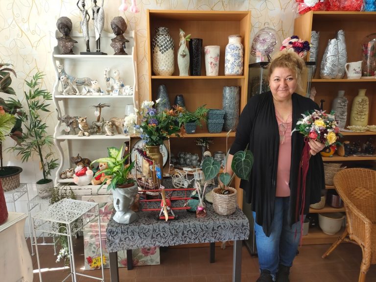 Flores Lola (Floristería en Huelva)