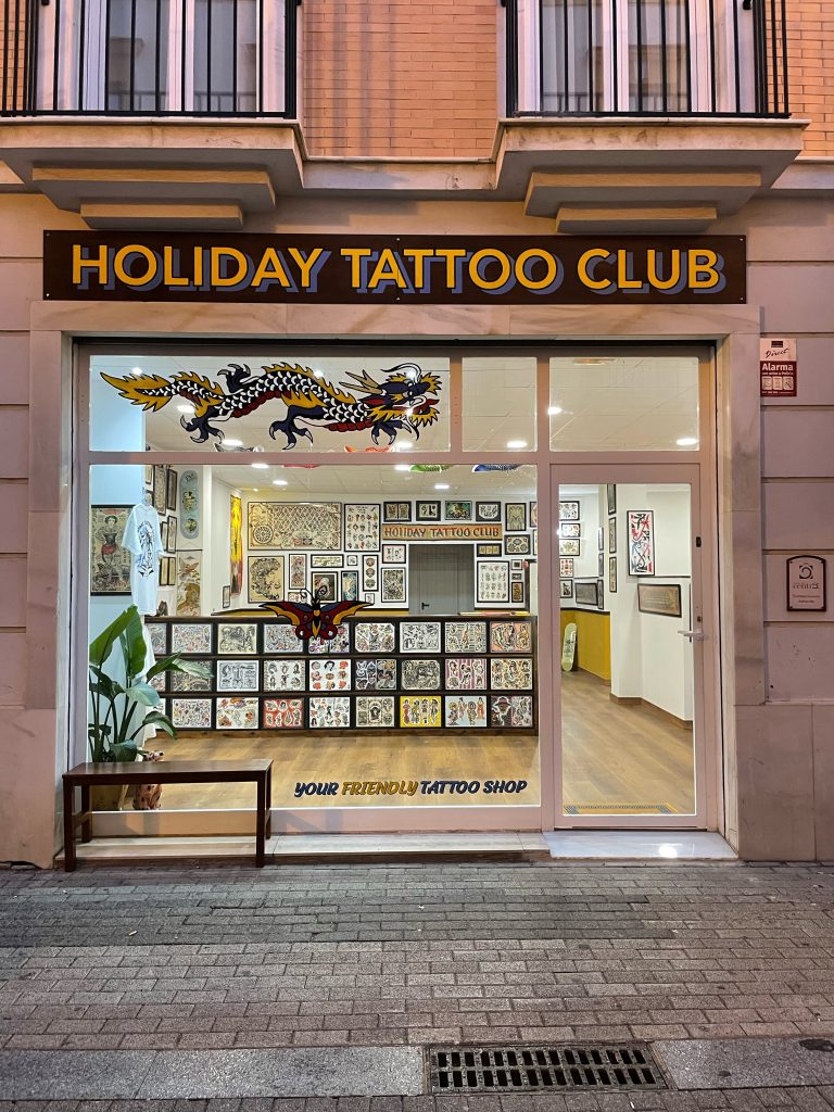 HolidayTattoo Club