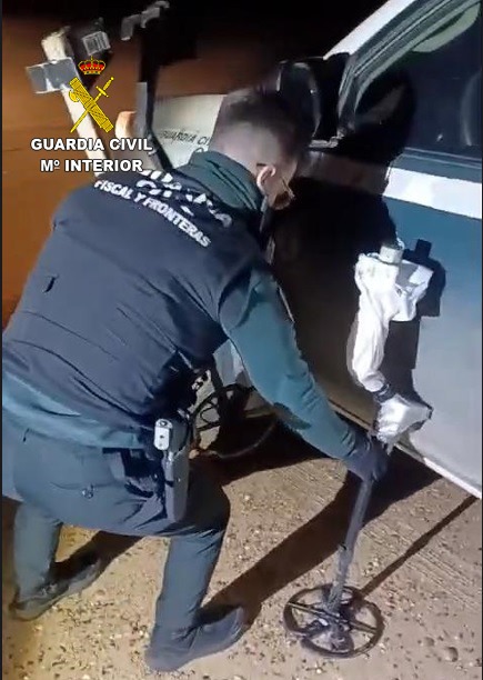 Guardia Civil frena uso indebido de detectores de metales en Matalascañas