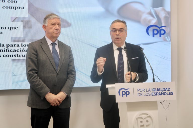 El PP presenta un Plan Urgente de Vivienda con 30 medidas para combatir la crisis habitacional en Huelva y España