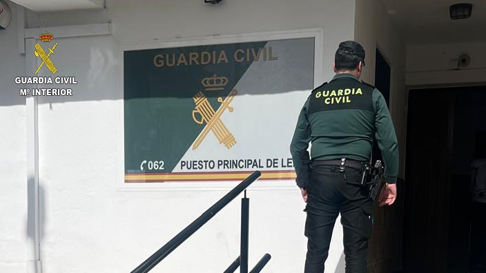 La Guardia Civil detiene a dos personas por provocar un incendio en una vivienda habitada en Lepe