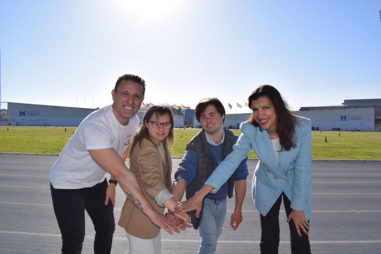 Blanca Betanzos y Nico Castaño, embajadores de la 10K Huelva 2025: dos referentes del deporte adaptado que llevarán la carrera a lo más alto