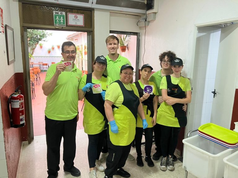 Punta Umbría refuerza su compromiso contra la violencia sexual con la adhesión a las campañas “Mi copa no se toca” y “Un teléfono para todas”