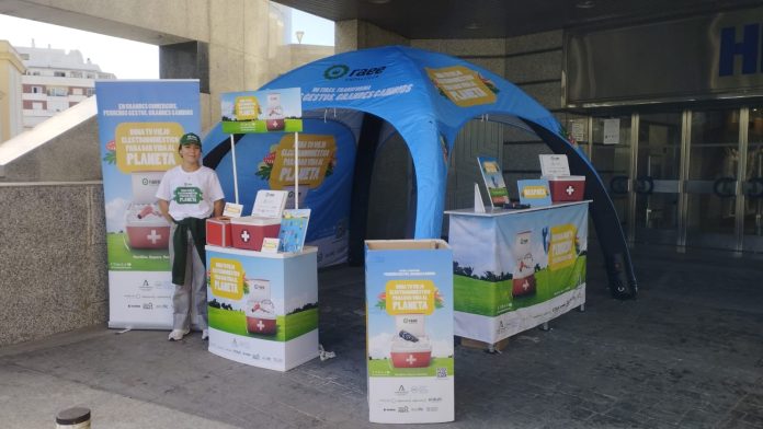 Foto Corte Ingles Huelva DVAP 061125