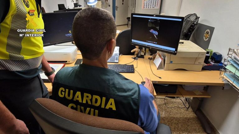 La Guardia Civil investiga a un conductor por circular a más de 200 km/h entre La Antilla y El Terrón y publicar el vídeo en Instagram