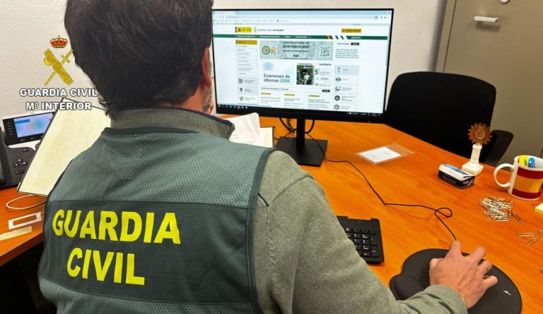 La Guardia Civil desmantela en Rosal de la Frontera un entramado de empadronamientos irregulares de personas inmigrantes