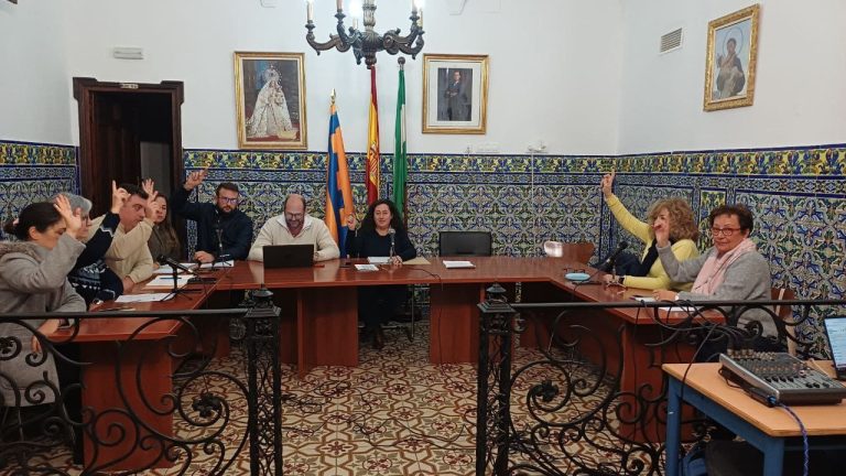 Cortegana estudia un calendario de movilizaciones contra el traslado de la Capitanía de la Guardia Civil a Aracena