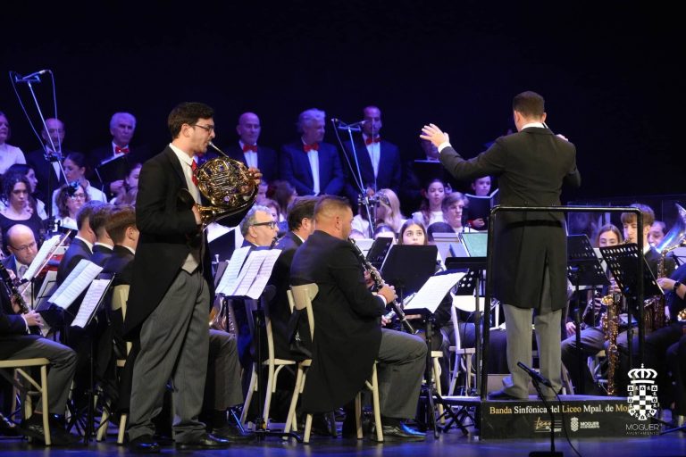 El Liceo de la Música de Moguer vuelve a emocionar con un brillante Concierto de Año Nuevo solidario