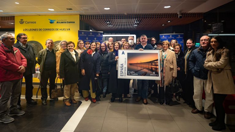 Correos acoge en Huelva la entrega de premios del III Concurso Fotográfico “El Sello de Huelva”, dedicado al Muelle de la Compañía Río Tinto
