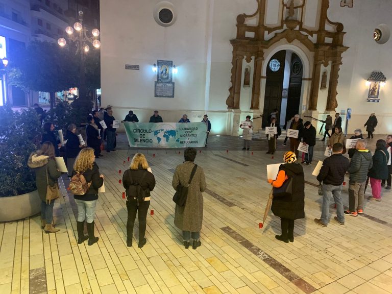 El Círculo de Silencio de Huelva alza la voz ante la tragedia migratoria y reclama vías seguras y legales