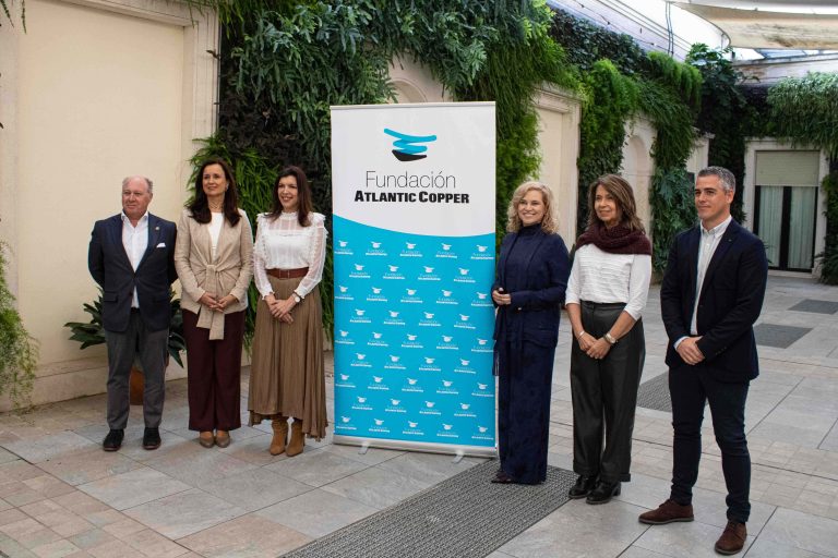 Nace ‘Alumni Generación Copper’, una red para impulsar el talento joven y el futuro de Huelva