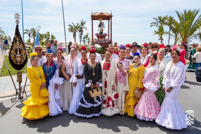 Mazagón vive una multitudinaria romería del Carmen marcada por la devoción y la participación